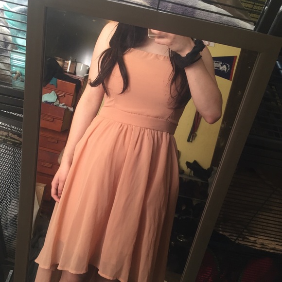 Salmon Dress W/ Train - Picture 1 of 4